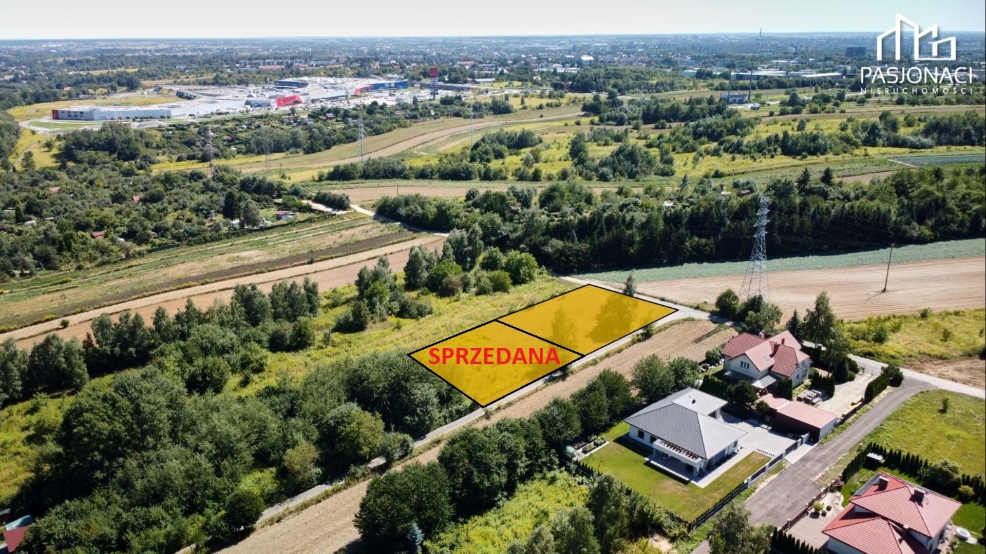 Działka na sprzedaż