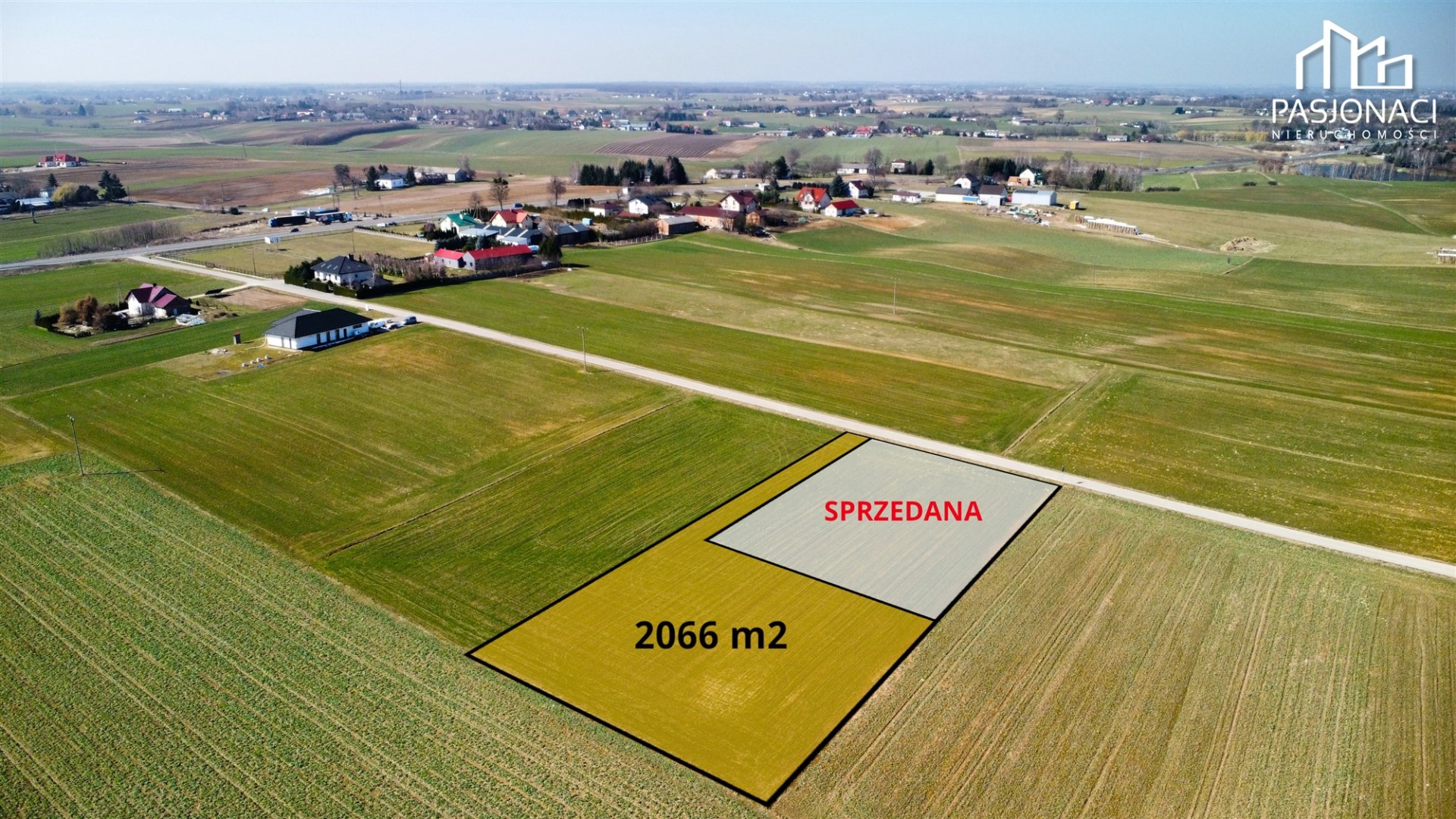 Działka na sprzedaż