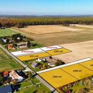 Działka na sprzedaż