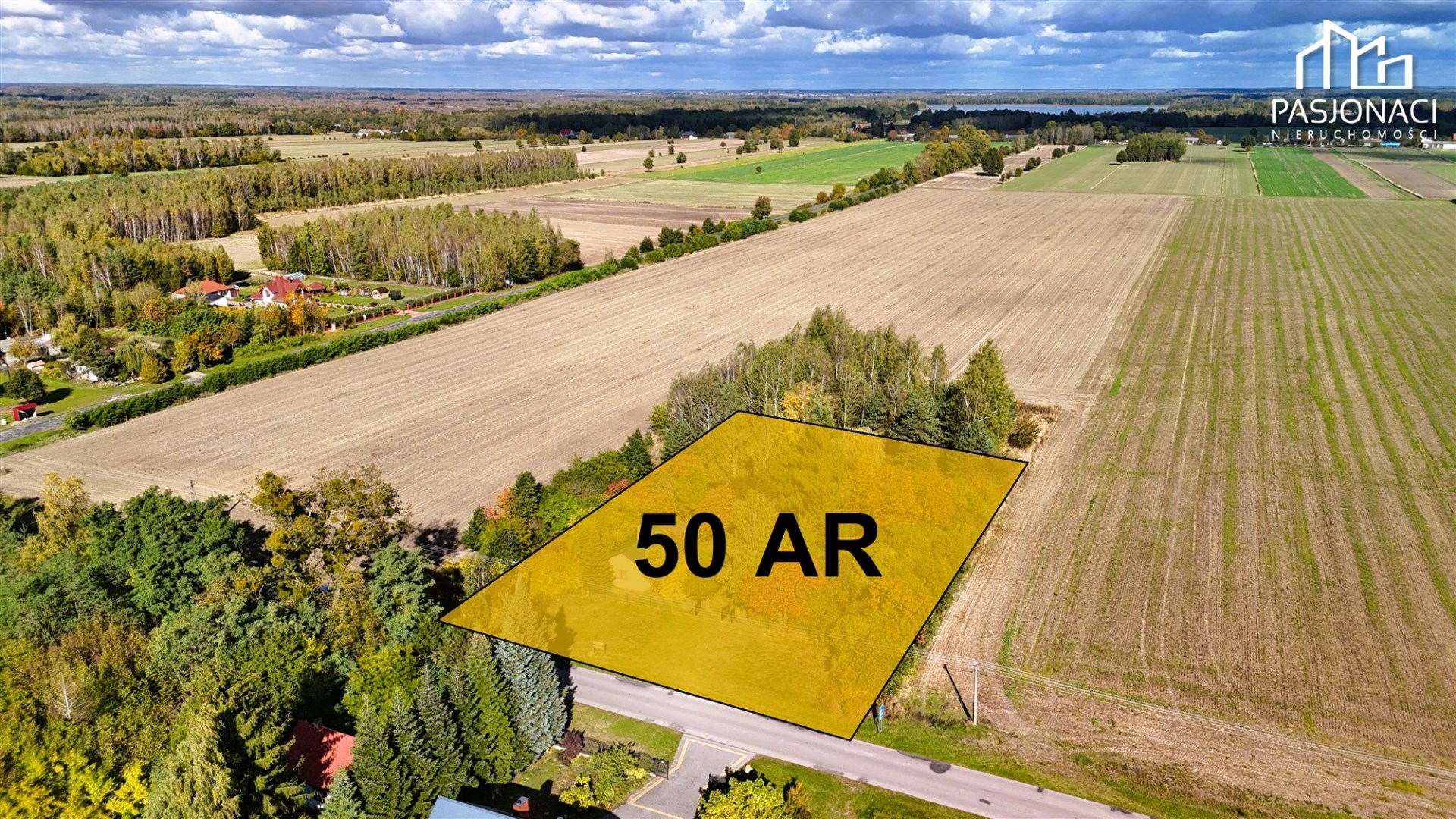 Działka na sprzedaż