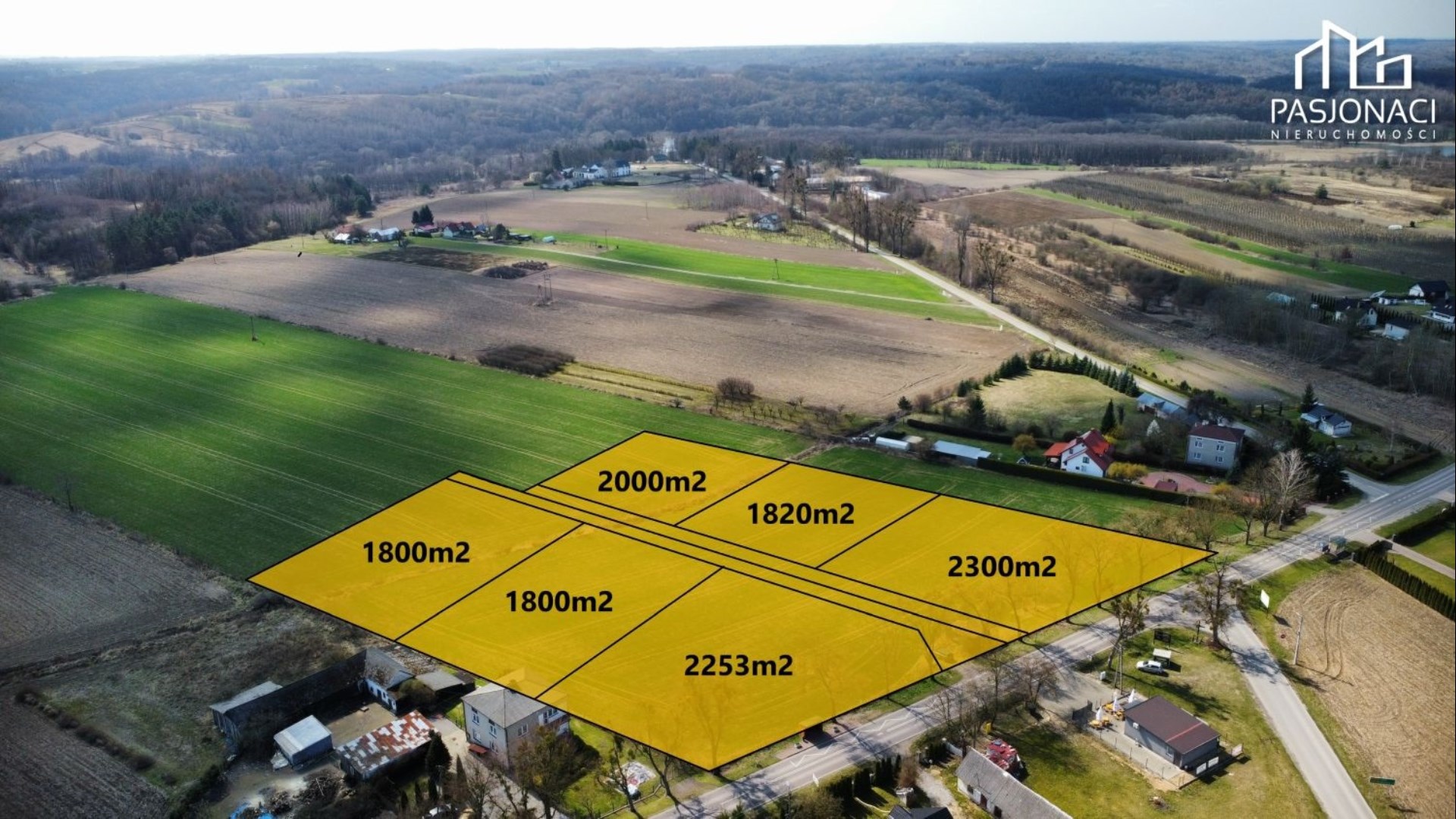 Działka na sprzedaż