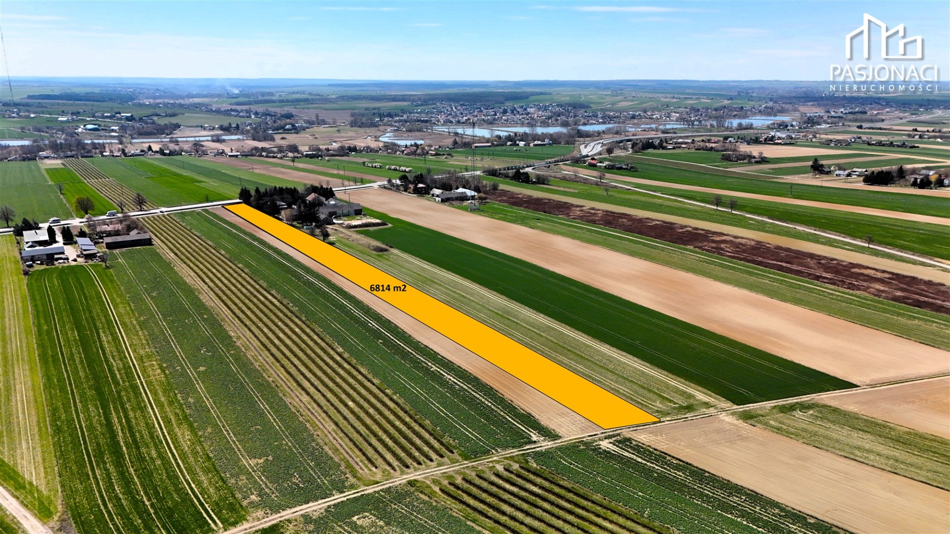 Działka na sprzedaż