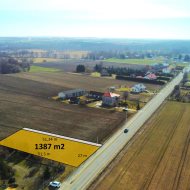 Działka na sprzedaż