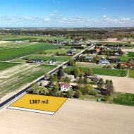 Działka na sprzedaż