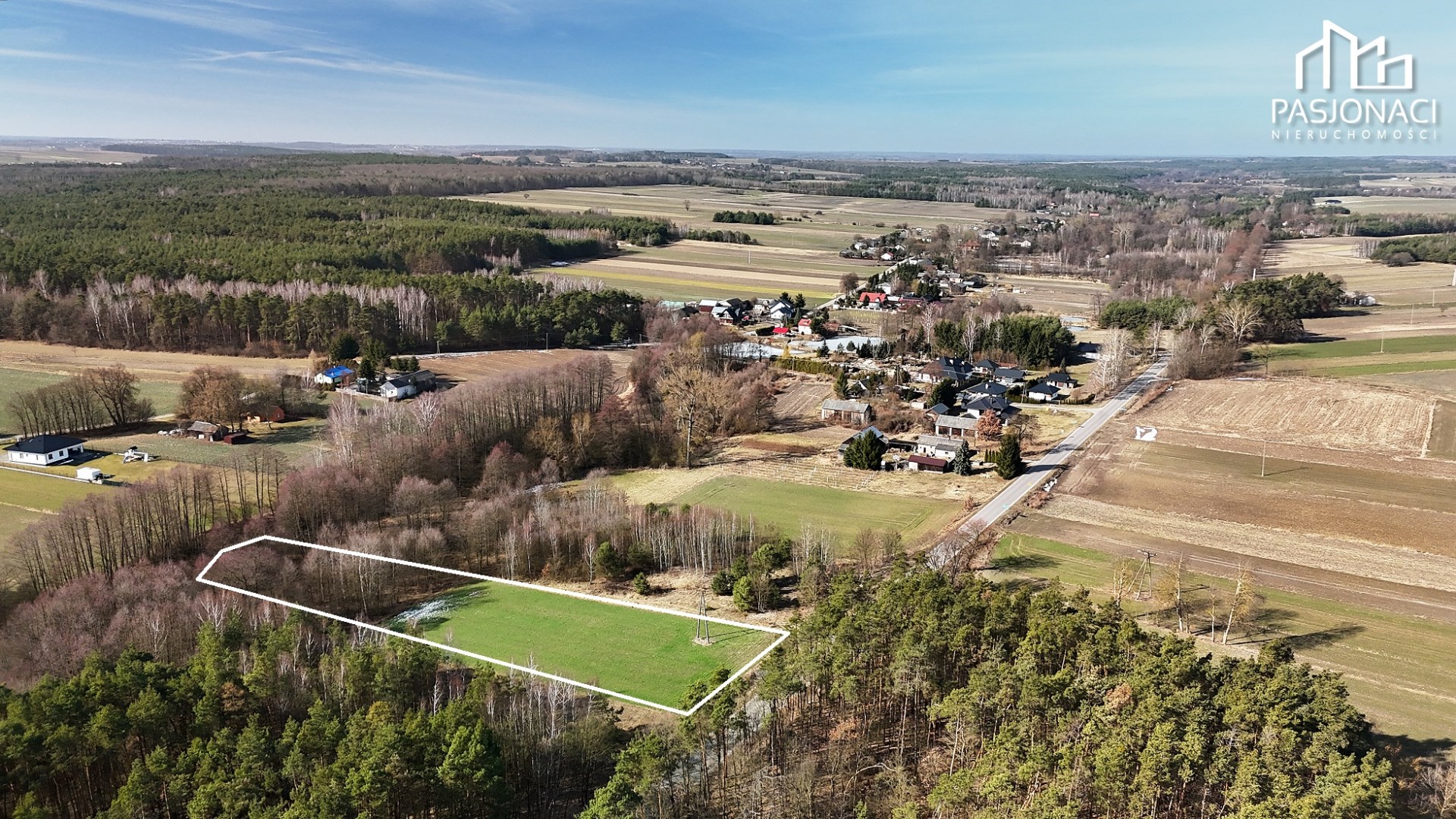 Działka na sprzedaż