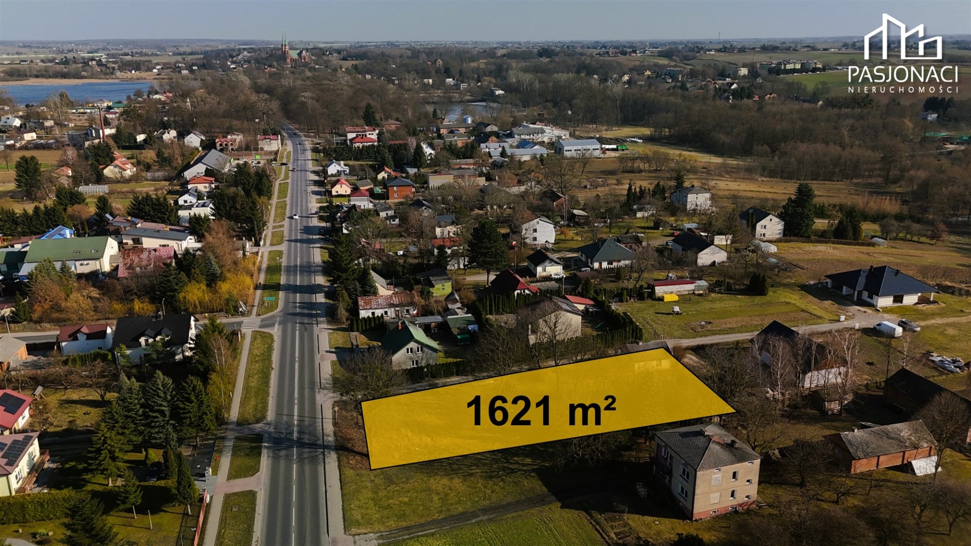 Działka na sprzedaż