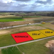 Działka na sprzedaż
