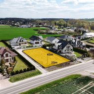 Działka na sprzedaż