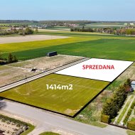 Działka na sprzedaż